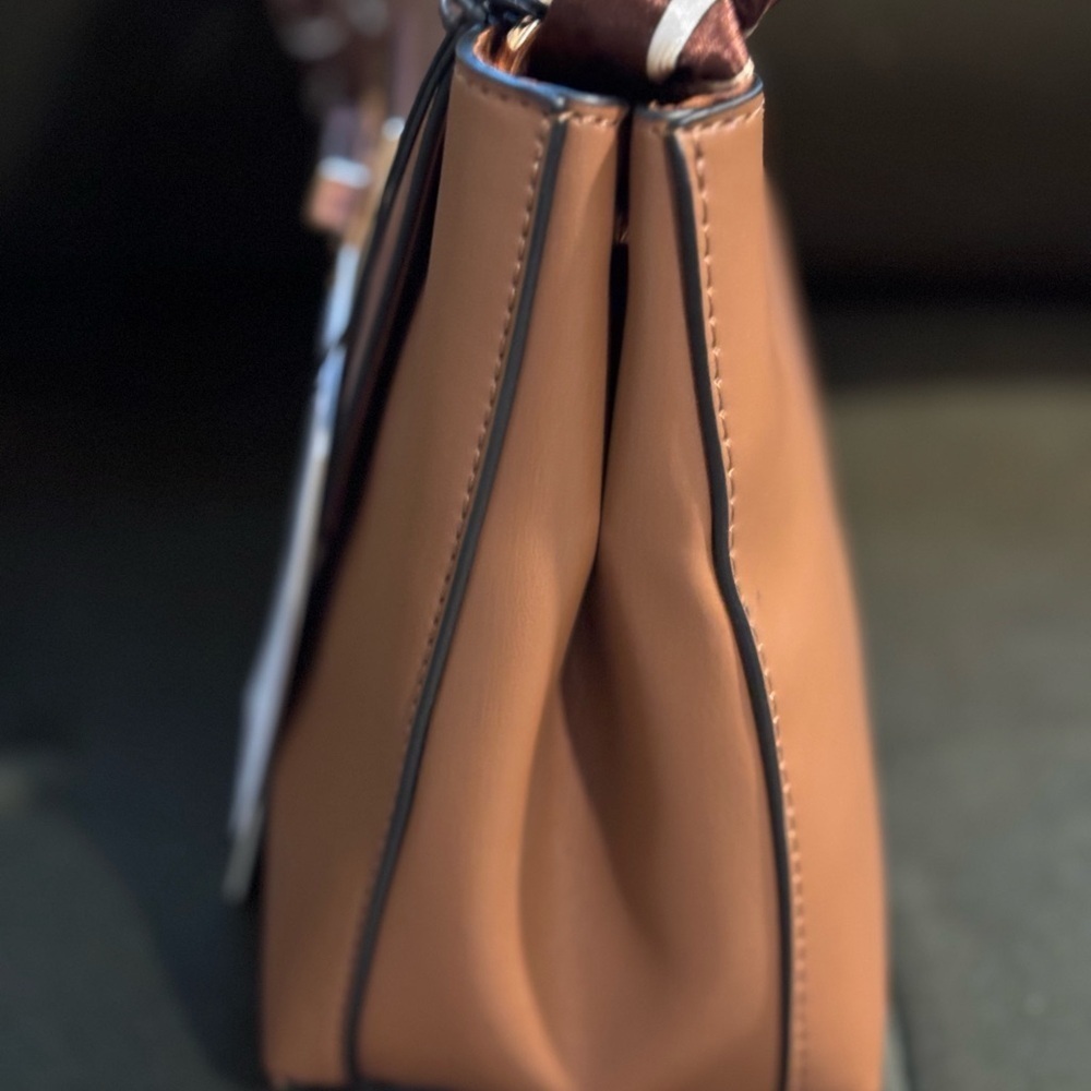 Nicole Miller Brown Vegan Leather Shoulder bag - Picture 5 of 9
